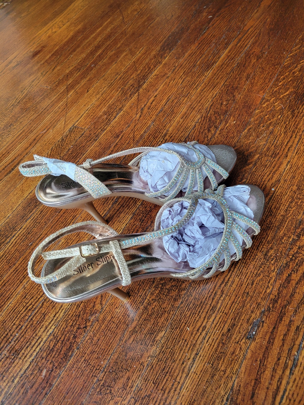 SILVER SLIPPER Cinderella Rhinestones High Heels Pumps Size 8.5 Wedding Church - Picture 5 of 16